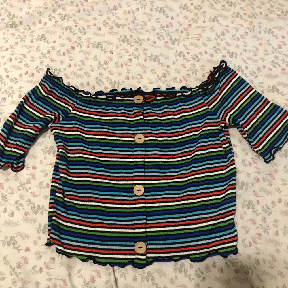 Crop top, only washed and never used.